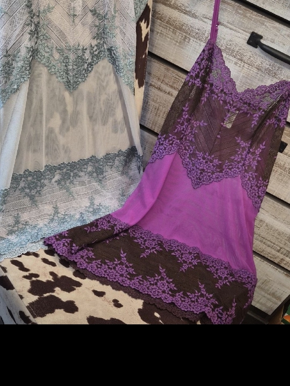 🖤🖤Wacoal (2) Lace Trim Slip Bundle🖤🖤